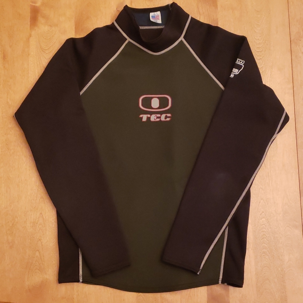 Ocean Tec .5mm wetsuit top size medium